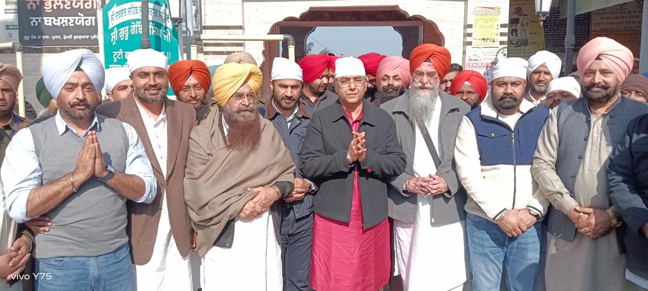 ਮੇਲਾ ਮਾਘੀ ਮੌਕੇ ਵਿਧਾਨ ਸਭਾ ਸਪੀਕਰ ਤੇ ਪੰਜਾਬ ਦੇ ਕੈਬਨਿਟ ਮੰਤਰੀਆਂ ਨੇ ਗੁਰਦੁਆਰਾ ਟੁੱਟੀ ਗੰਢੀ ਸਾਹਿਬ ਮੱਥਾ ਟੇਕਿਆ