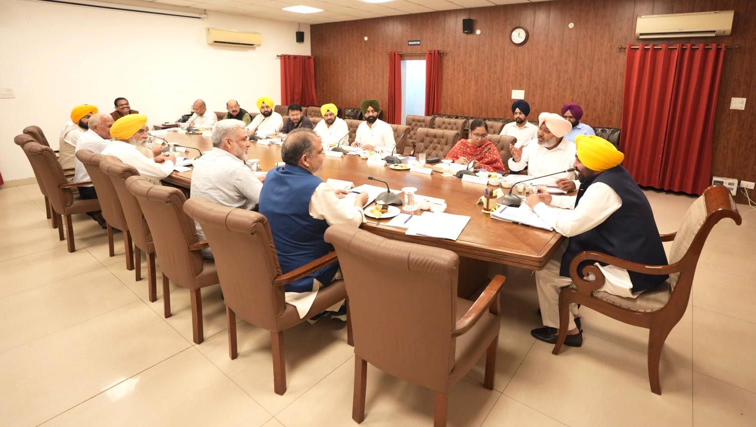 ਮੁੱਖ ਮੰਤਰੀ ਦੀ ਅਗਵਾਈ ਹੇਠ ਕੈਬਨਿਟ ਵੱਲੋਂ ਪੰਜਾਬ ਸਹਿਕਾਰੀ ਸੁਸਾਇਟੀਆਂ ਐਕਟ, 1961 ਵਿੱਚ ਸੋਧਾਂ ਨੂੰ ਮਨਜ਼ੂਰੀ