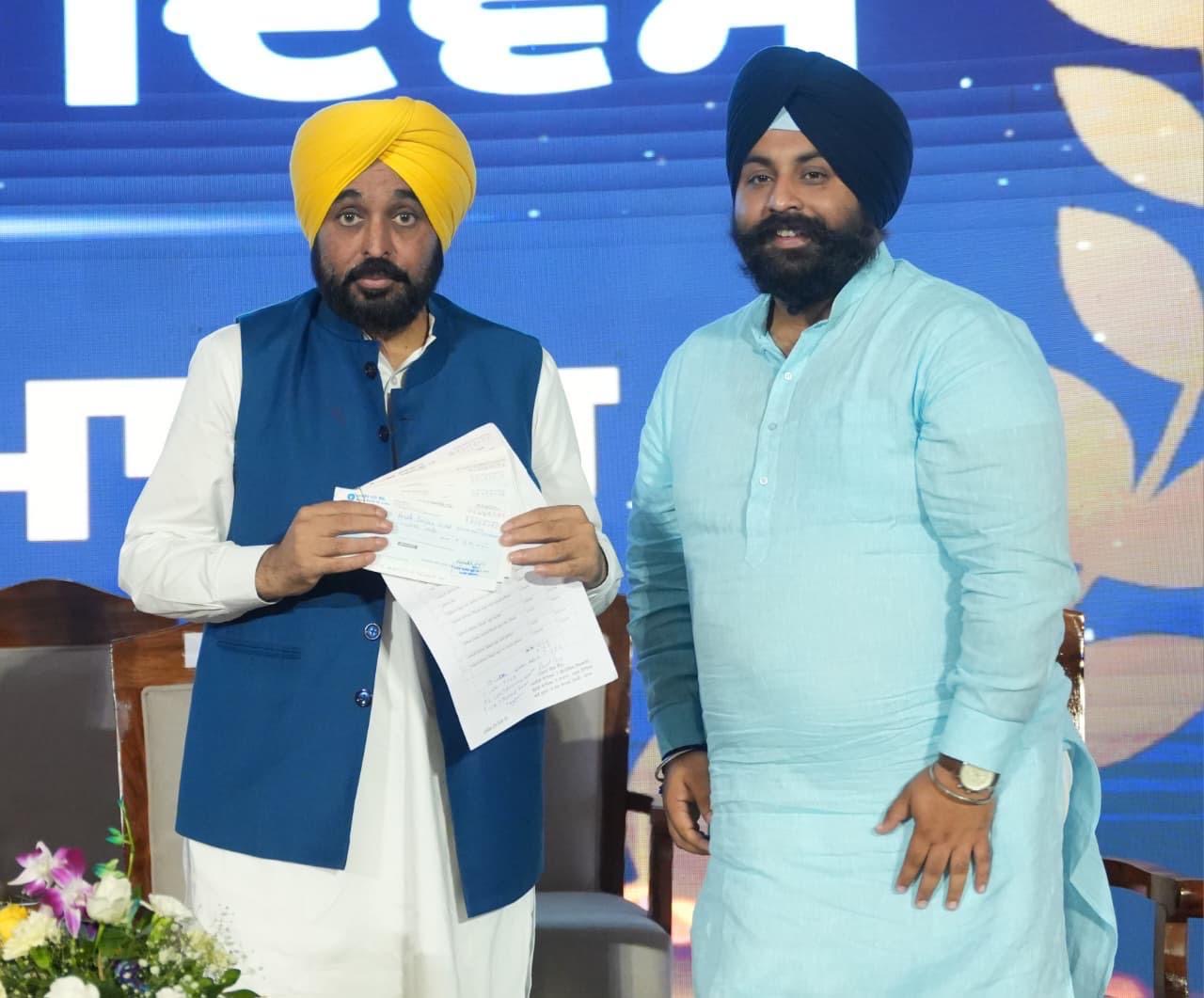 ਮਾਨ ਸਰਕਾਰ ਦਾ ਸਿੱਖਿਆ ਵਿੱਚ ਇਨਕਲਾਬੀ ਯੋਗਦਾਨ: ਅਧਿਆਪਕਾਂ ਦਾ ਸਤਿਕਾਰ ਅਤੇ ਨੌਜਵਾਨਾਂ ਦੇ ਉੱਜਵਲ ਭਵਿੱਖ ਲਈ ਇੱਕ ਨਵਾਂ ਅਧਿਆਇ ਸ਼ੁਰੂ