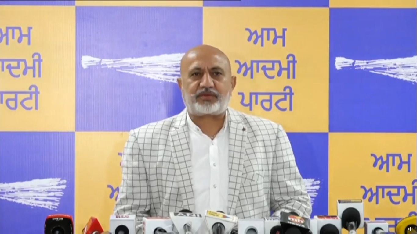 ਆਪ ਆਗੂ ਪੰਨੂ ਨੇ ਰਜਿੰਦਰ ਕੌਰ ਭੱਠਲ ਦੇ ਹੈਰਾਨੀਜਨਕ ਬਿਆਨ ‘ਤੇ ਵੜਿੰਗ ਅਤੇ ਬਾਜਵਾ ਦੀ ਚੁੱਪ ਦੀ ਕੀਤੀ ਨਿੰਦਾ