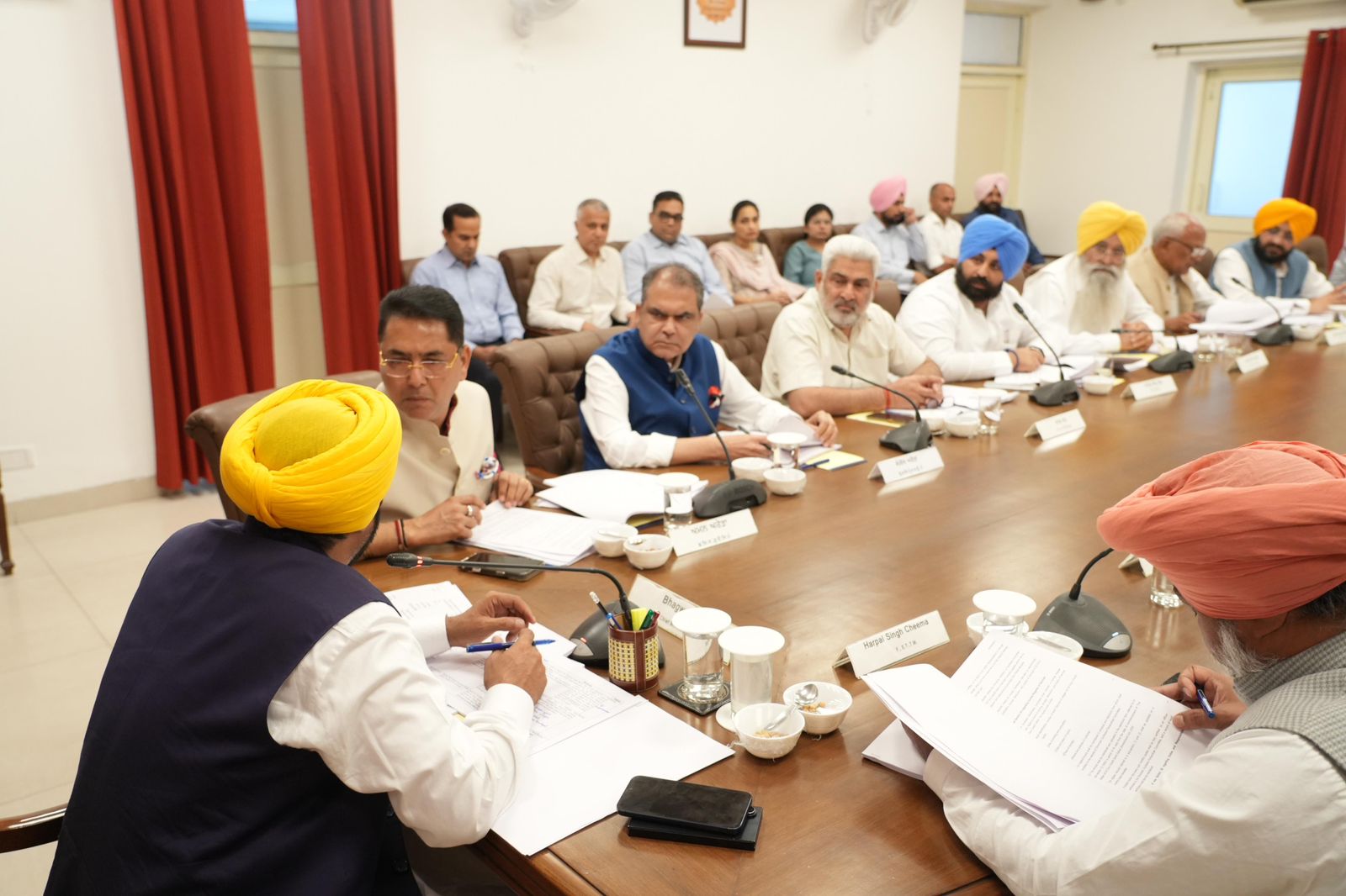 ਮੁੱਖ ਮੰਤਰੀ ਭਗਵੰਤ ਸਿੰਘ ਮਾਨ ਦੀ ਅਗਵਾਈ ਵਿੱਚ ਵਜ਼ਾਰਤ ਵੱਲੋਂ ਸ੍ਰੀ ਗੁਰੂ ਗ੍ਰੰਥ ਸਾਹਿਬ ਜੀ ਦੀ ਬੇਅਦਬੀ ਰੋਕਣ ਅਤੇ ਸਜ਼ਾਵਾਂ ਹੋਰ ਸਖ਼ਤ ਬਣਾਉਣ ਲਈ ਬੇਅਦਬੀ ਵਿਰੋਧੀ ਕਾਨੂੰਨ ਵਿੱਚ ਤਰਮੀਮ ਕਰਨ ਦੀ ਮਨਜ਼ੂਰੀ